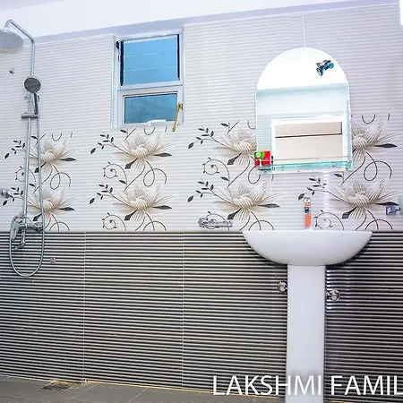 Lakshmi Family Villa Negombo Exterior photo
